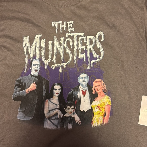 Forever 21 The Munsters Graphic Tee - Picture 2 of 4